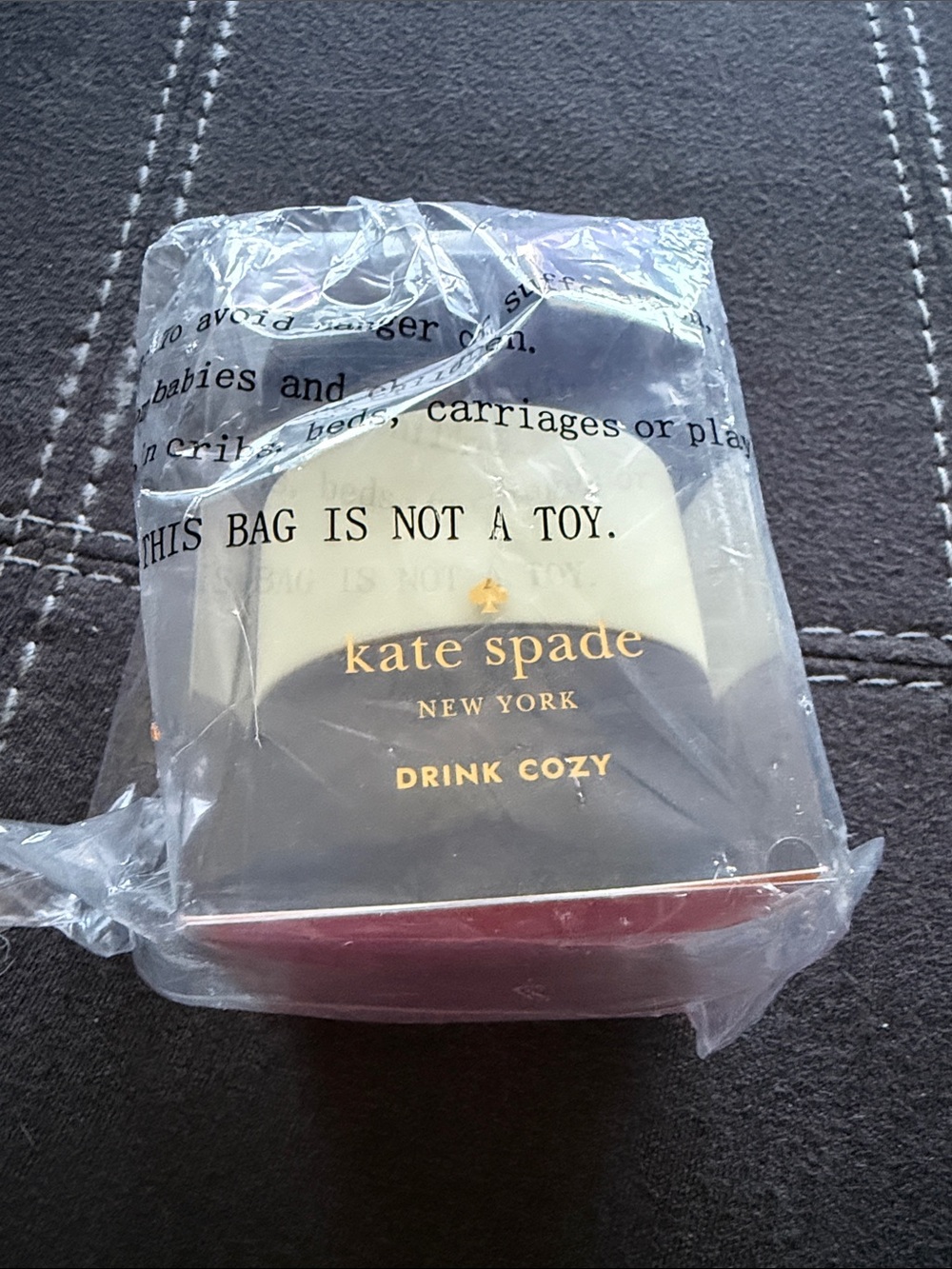 🆕 kate spade Black, Cream & Red Insulated Drink Cozy 🆕